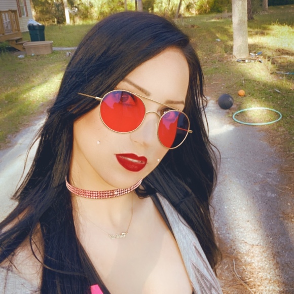 rachelleyoung32